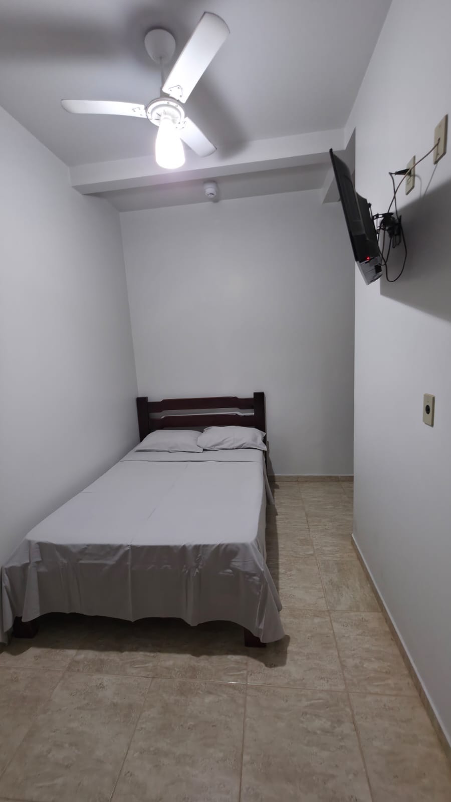 Quarto Solteiro Foto 1